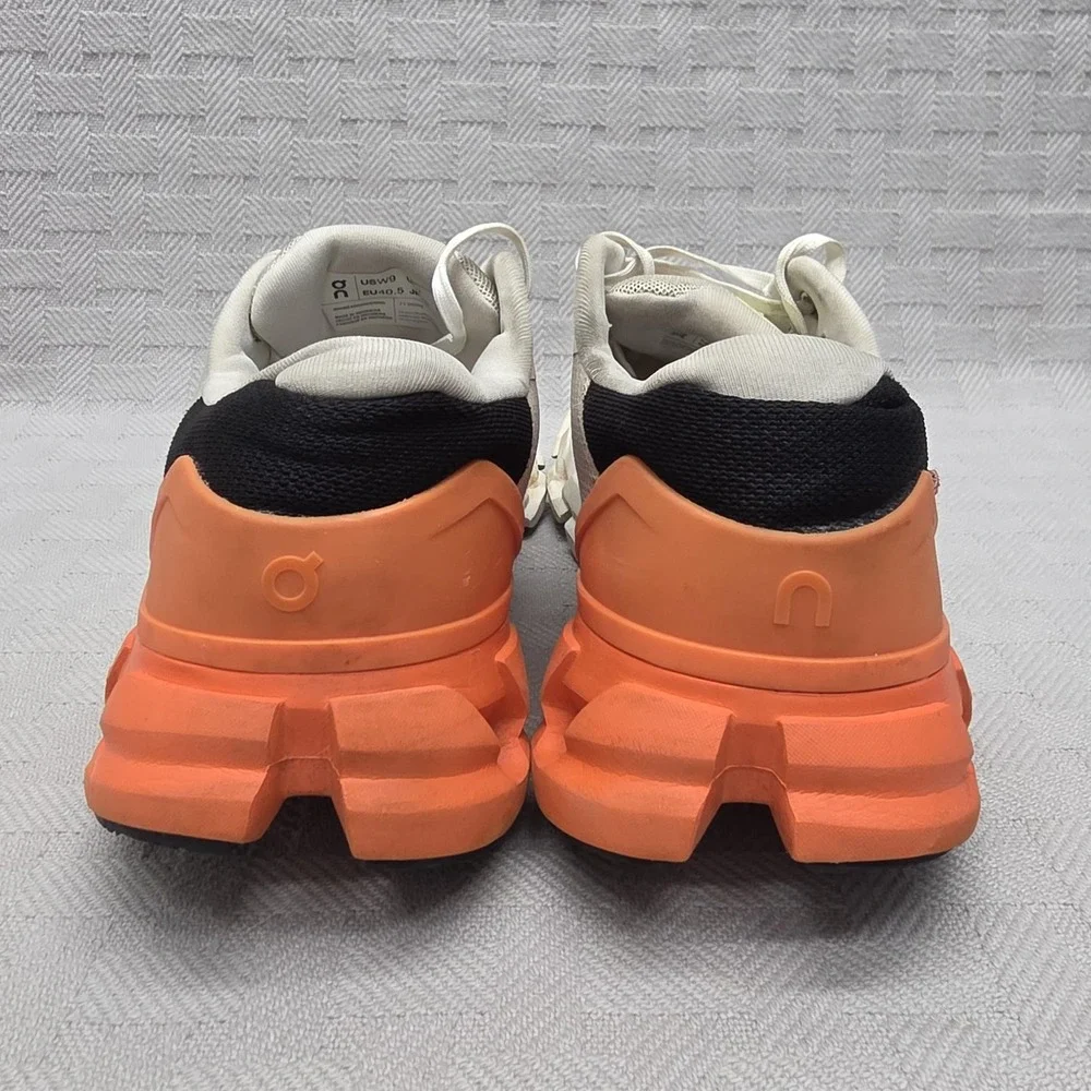 On Cloudflyer 4 Womens Size 9 Gray Orange Running